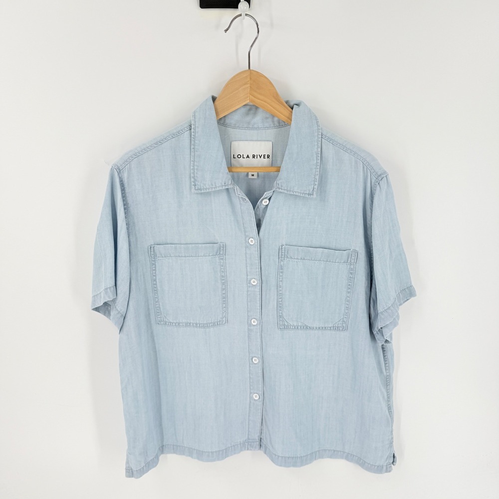 Lola River Light Wash Denim Button Down Shirt Medium Tencel Chambray Western